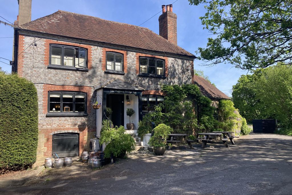 Halfway Bridge Inn 1 - Gallery