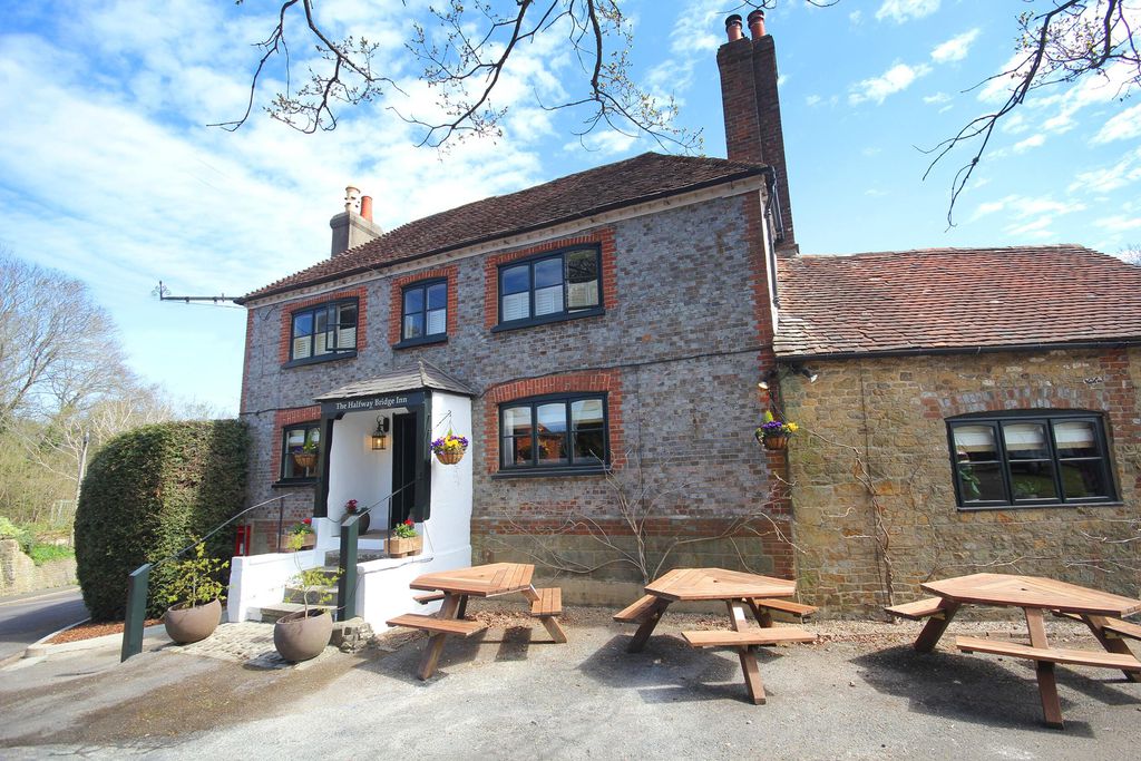 Halfway Bridge Inn 20 - Gallery