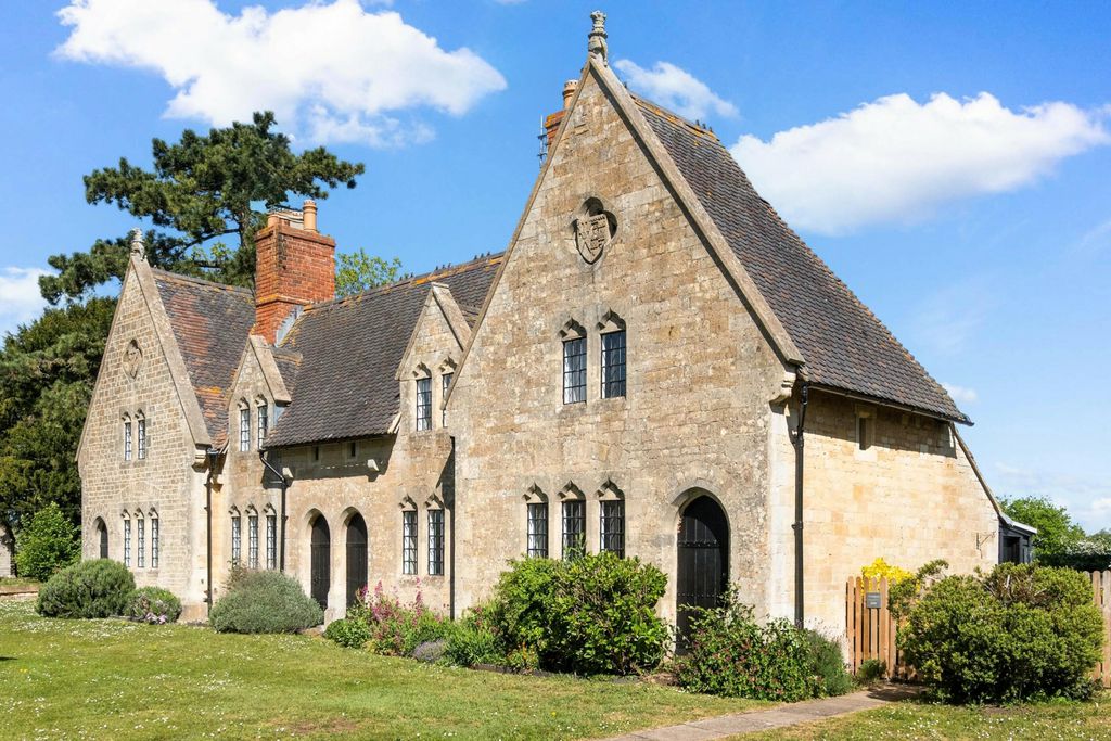 The Alms House East at Forthampton Estate 1 - Gallery