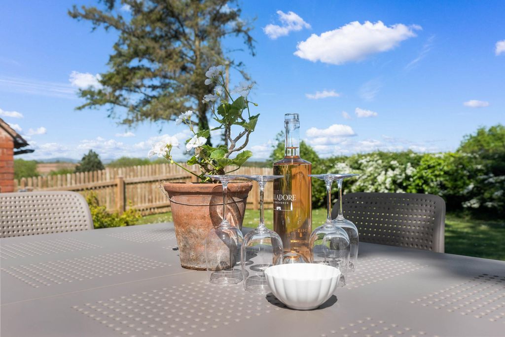 The Alms House East at Forthampton Estate 13 - Gallery
