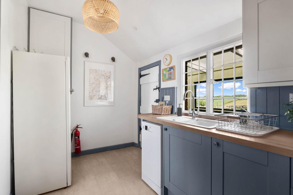 The Alms House West at Forthampton Estate 12 - Gallery