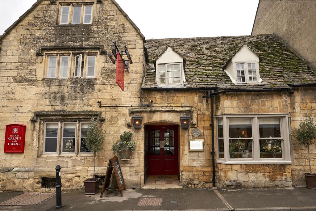The Lion Inn 1 - Gallery