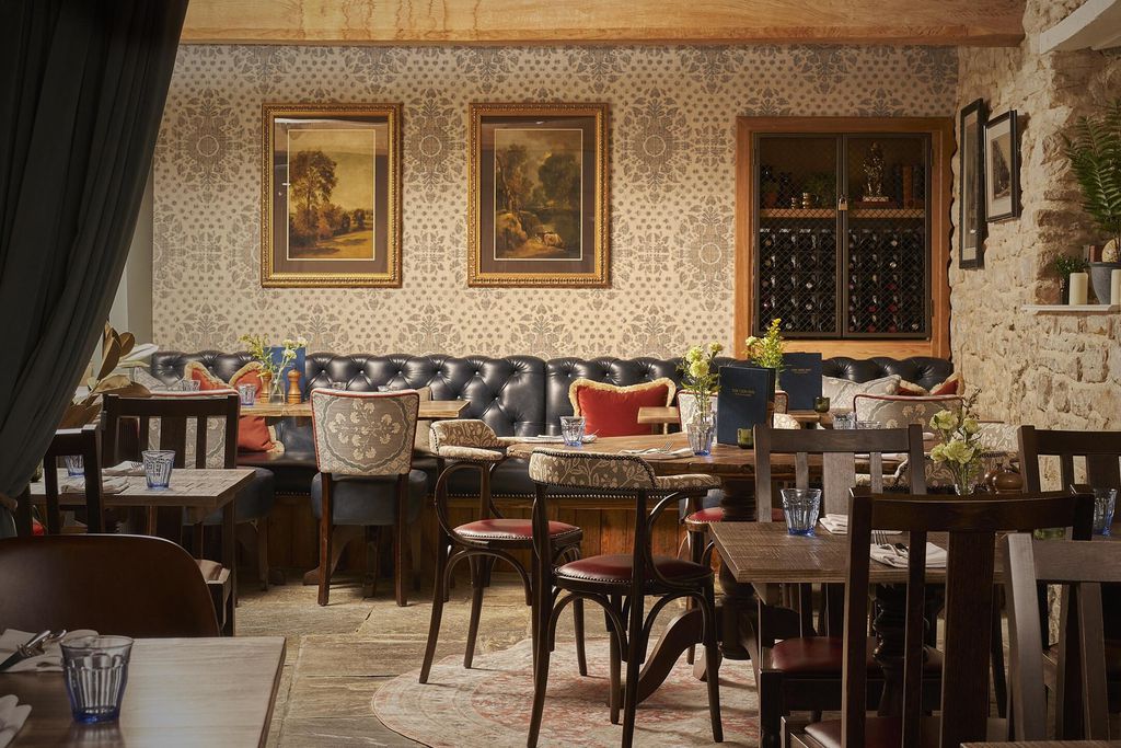 The Lion Inn 2 - Gallery