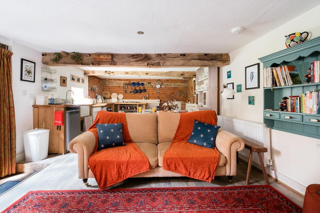 Hop Pickers' House 4 - Gallery