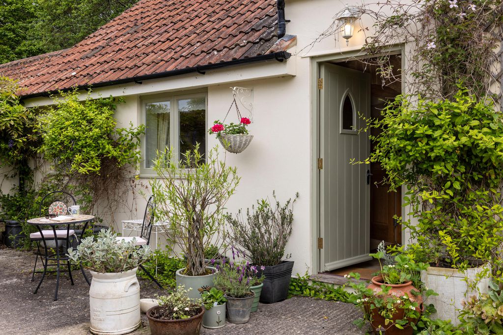 Sock Cottage 2 - Gallery