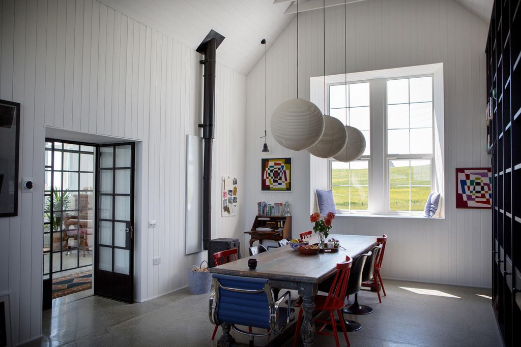 Tigharry Schoolhouse 5 - Gallery