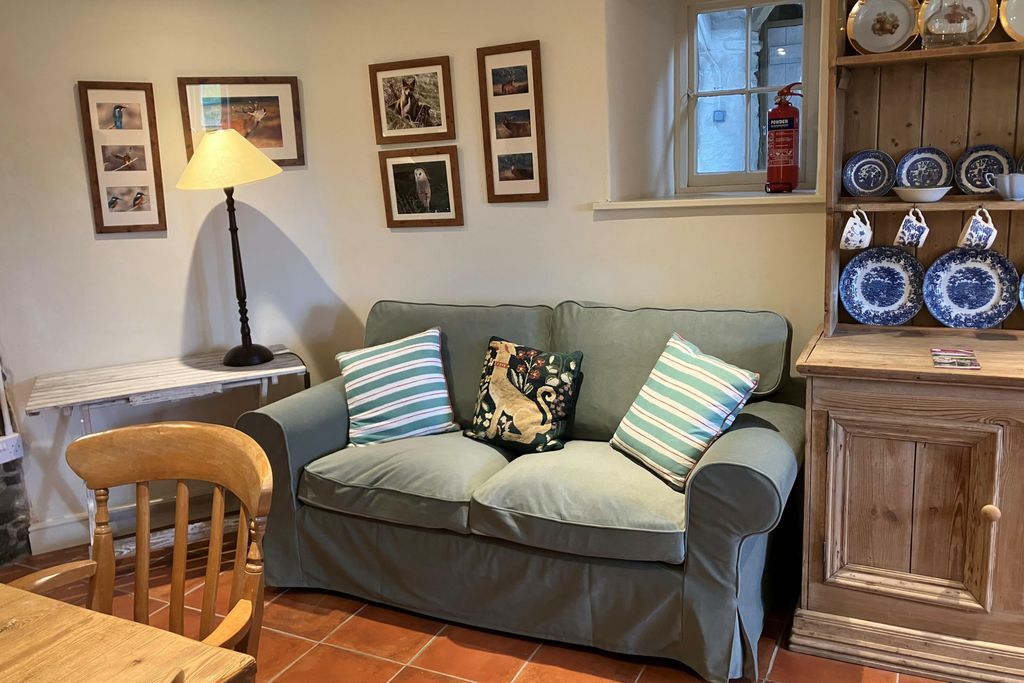 Affeton Barton 4 - Gallery