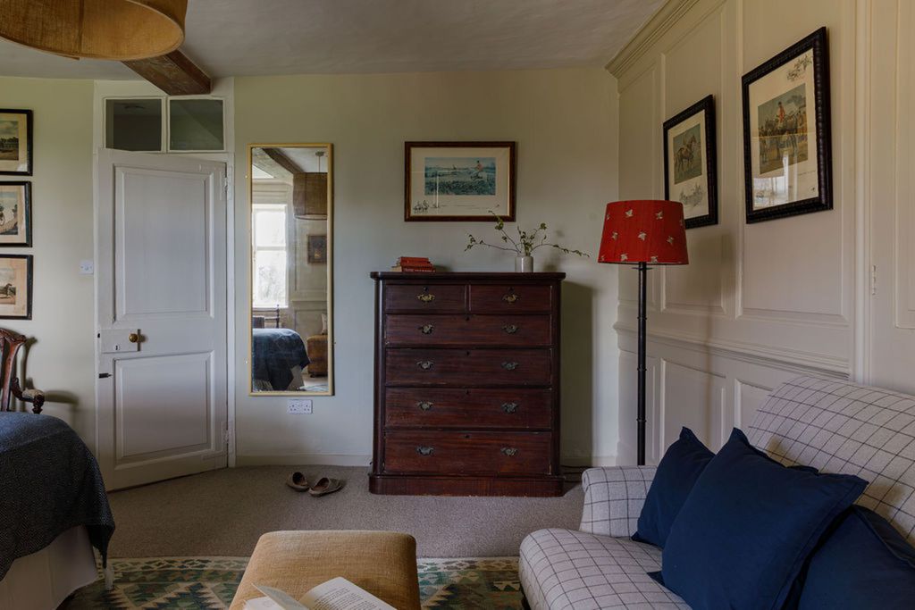 College Farm 8 - Gallery