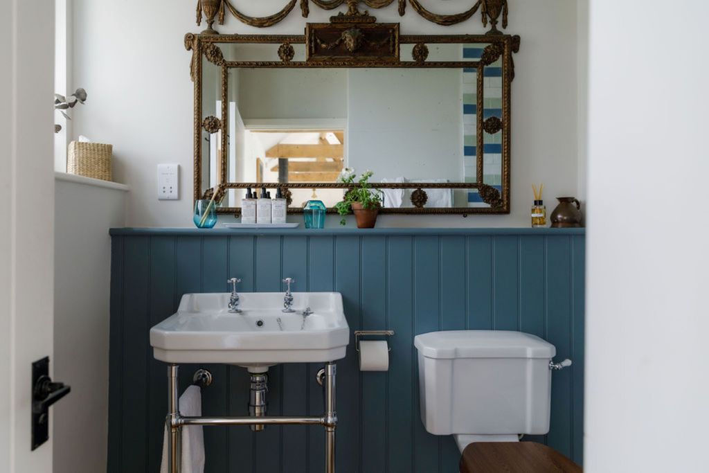 The Goat Shed 6 - Gallery