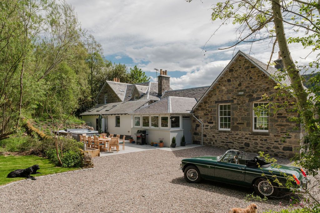 The Schoolhouse 1 - Gallery