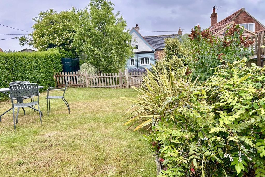 The Beekeeper's Cottage 8 - Gallery