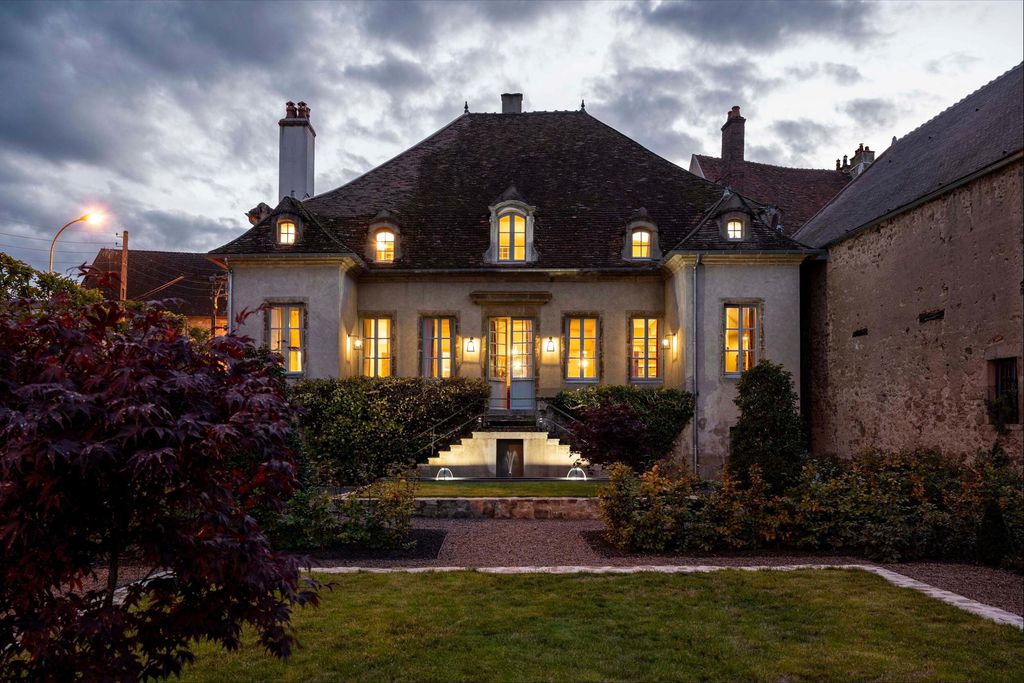 Town House in Saulieu 19 - Gallery
