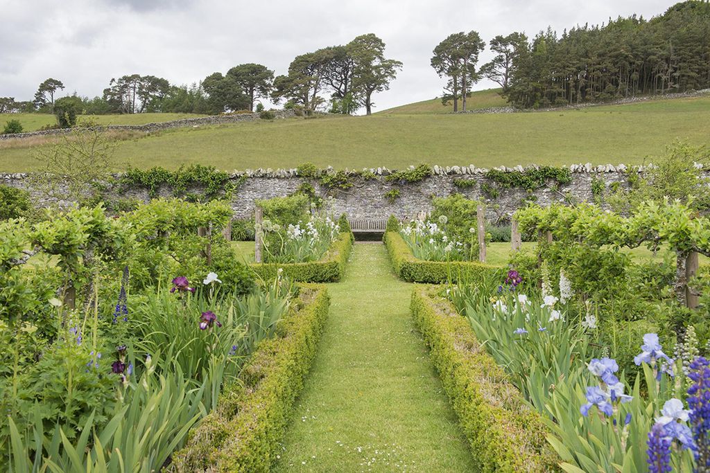 The Pijjery at Easter Knowe 11 - Gallery