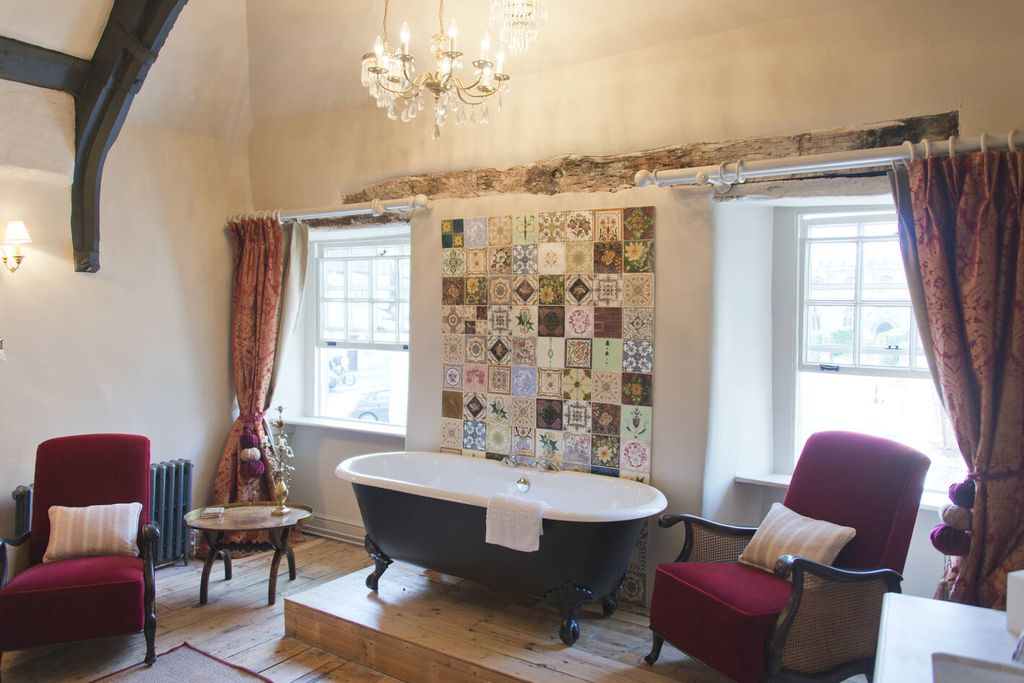 The White Hart 5 - Gallery