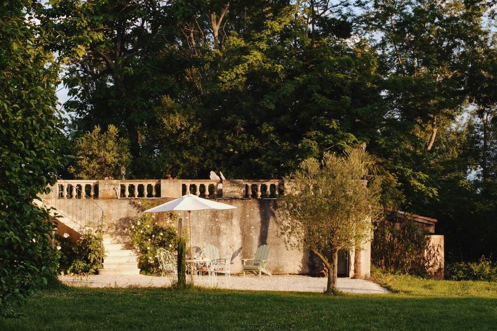 Château de Pomiro 5 - Gallery