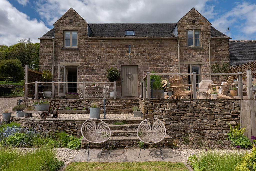 The Old Granary Matlock 1 - Gallery