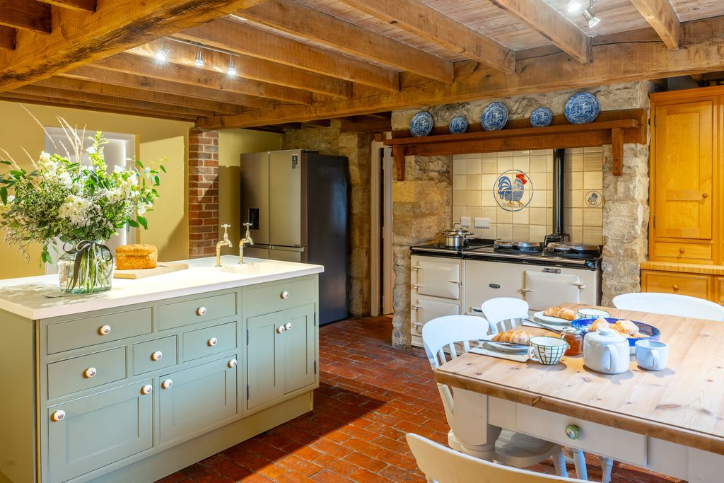 Abbey Grange 4 - Gallery
