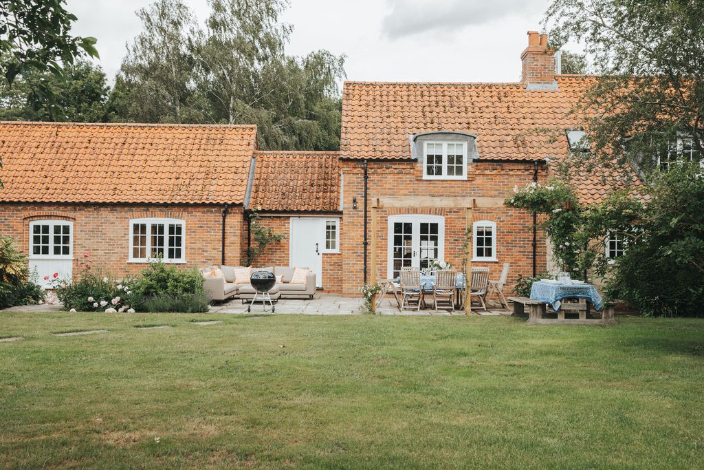 Abbey Grange 8 - Gallery