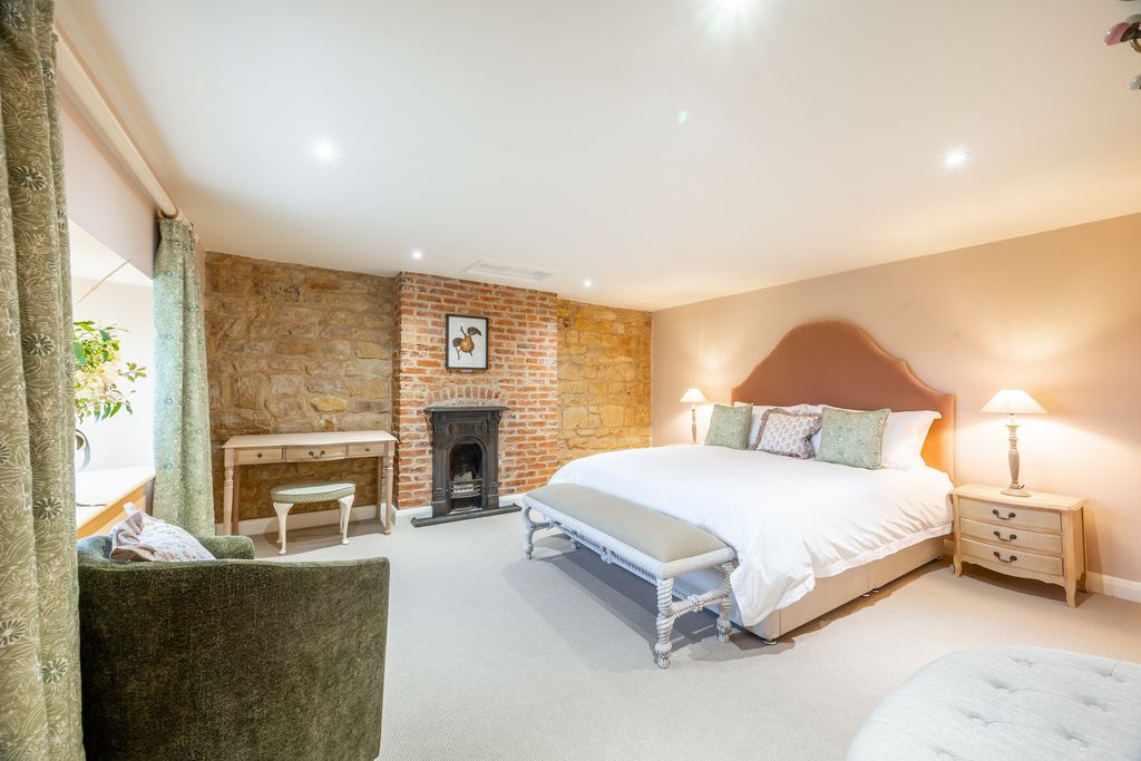 Abbey Grange 9 - Gallery