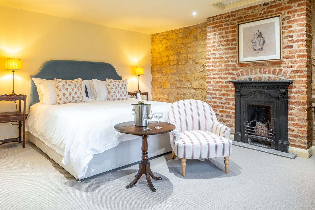 Abbey Grange 10 - Gallery