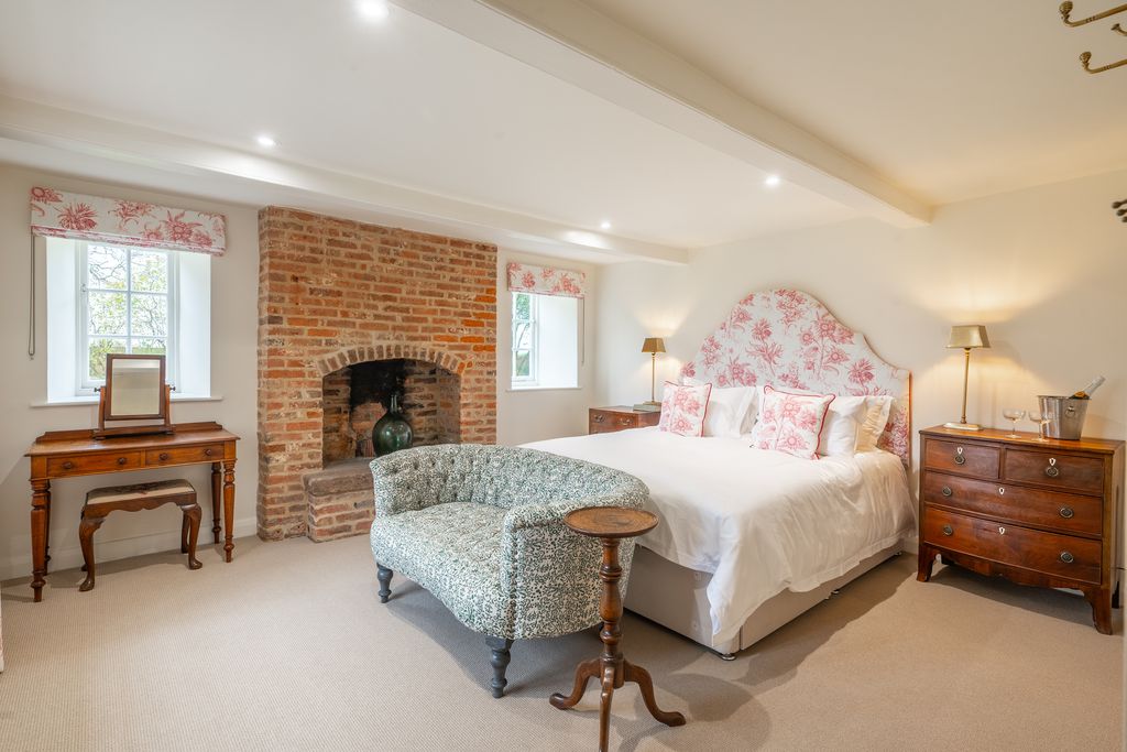 Abbey Grange 12 - Gallery