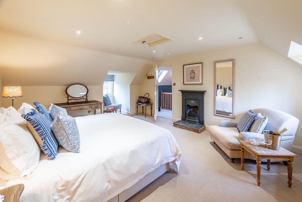 Abbey Grange 13 - Gallery