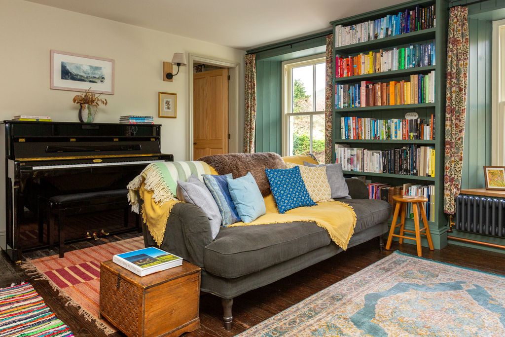 Ridge House 7 - Gallery