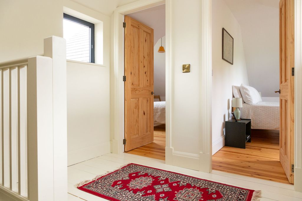 Ridge House 16 - Gallery