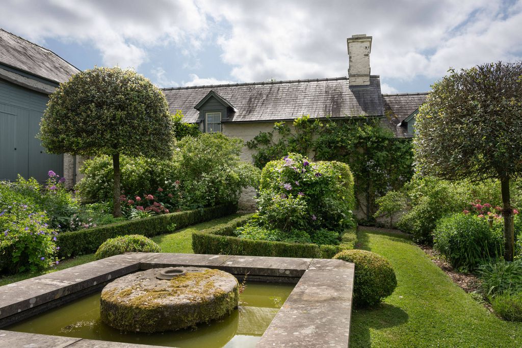 Llwynwermod Estate - Gatekeepers Cottage 2 - Gallery