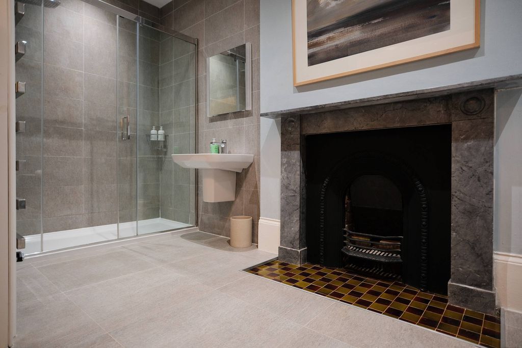Burnhopeside Hall 10 - Gallery