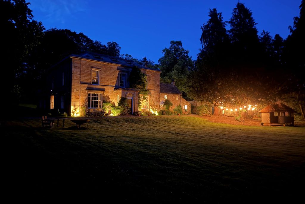 Burnhopeside Hall 20 - Gallery