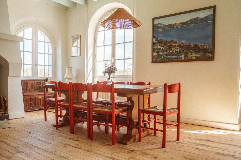 Le Beau Pierre 5 - Gallery