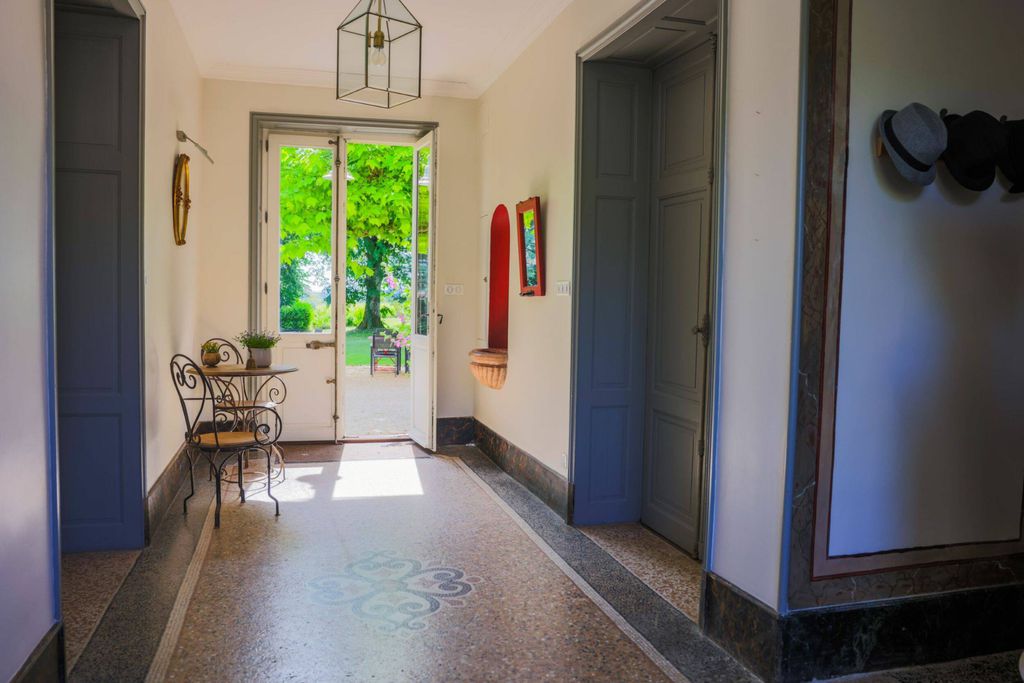 Clos Ceres 18 - Gallery