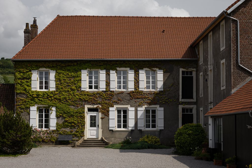 Moulin Moulin 3 - Gallery