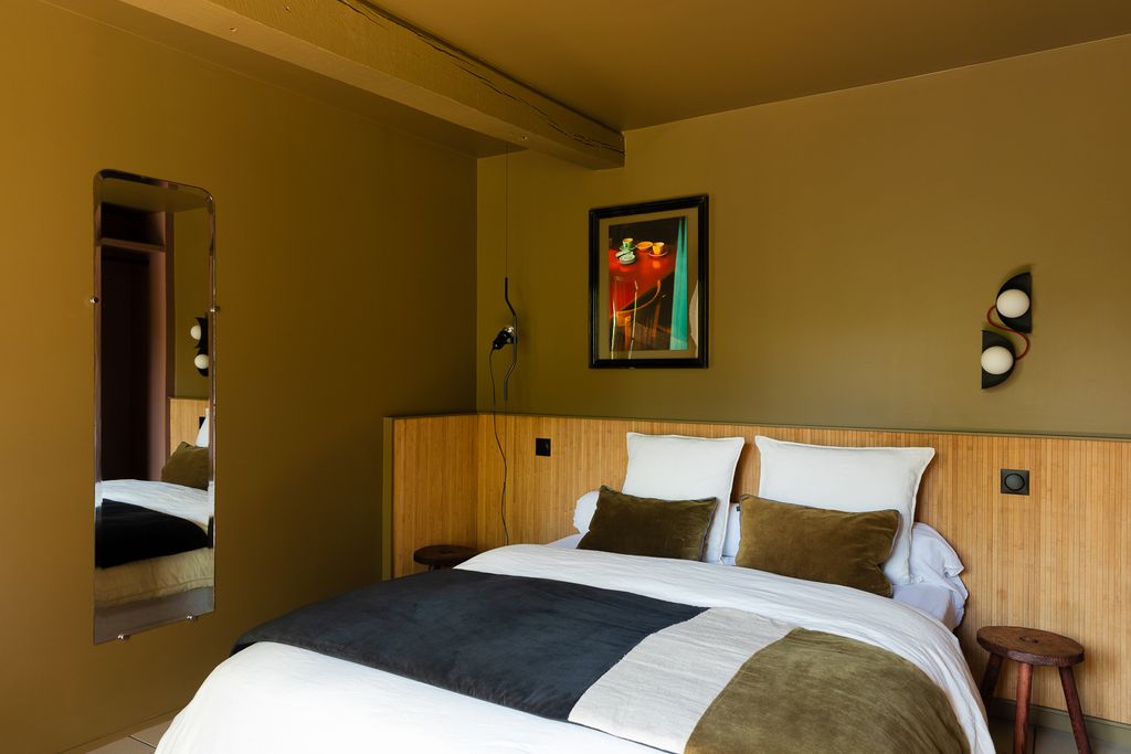 Moulin Moulin 5 - Gallery