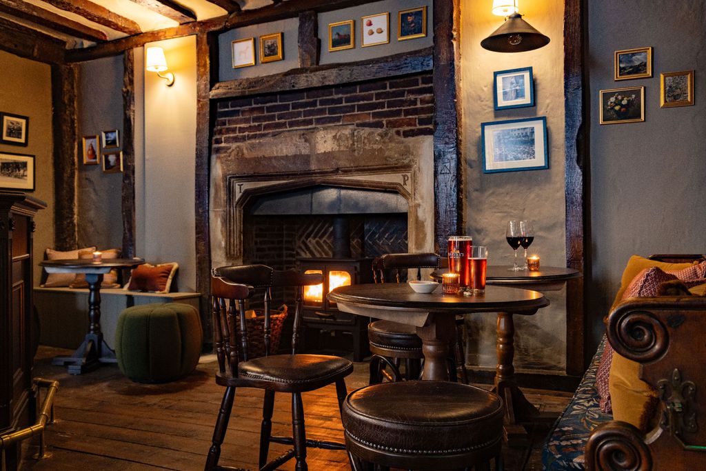 The White Hart 20 - Gallery