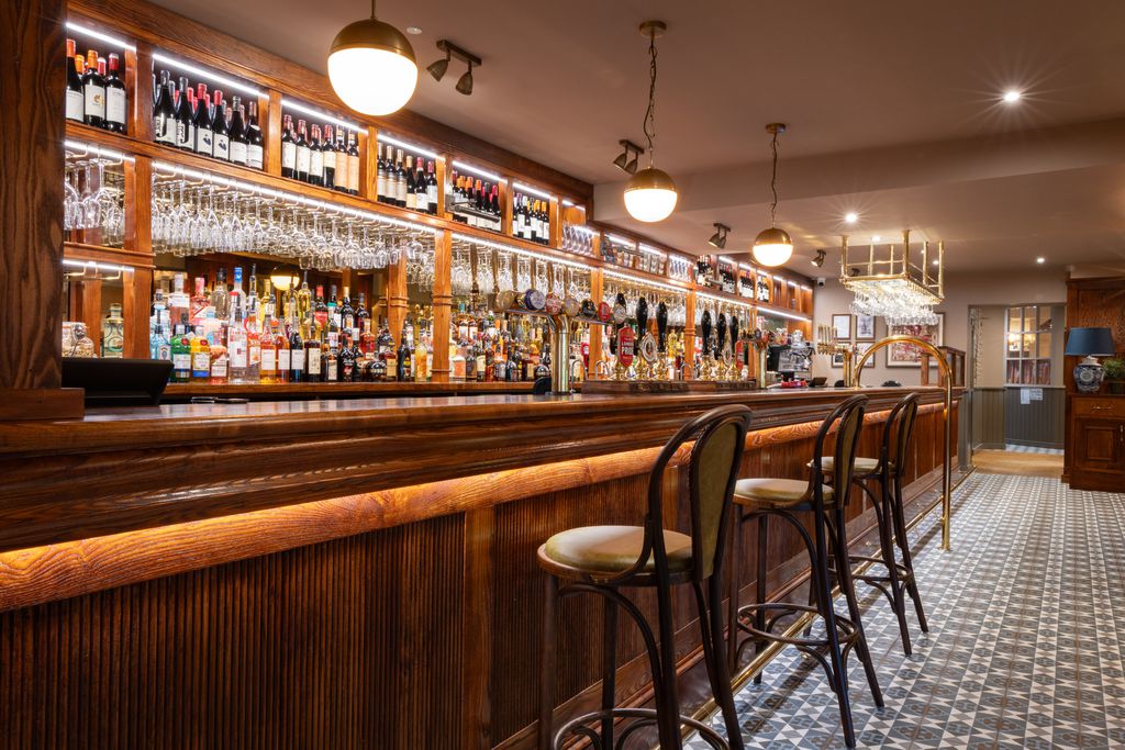 The Ragged Robin 13 - Gallery