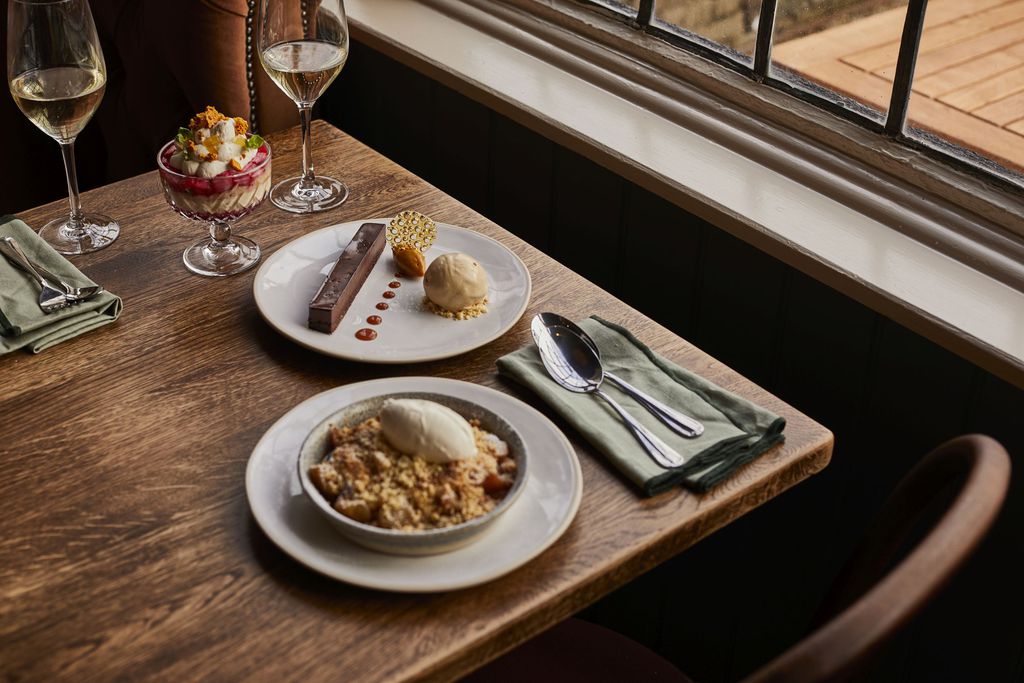 The Ragged Robin 15 - Gallery