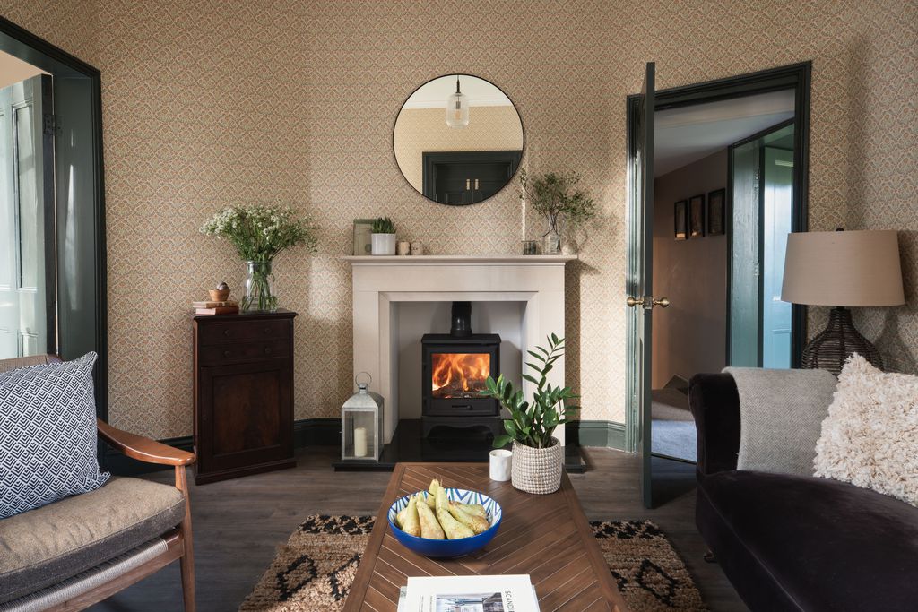 West Lodge 7 - Gallery