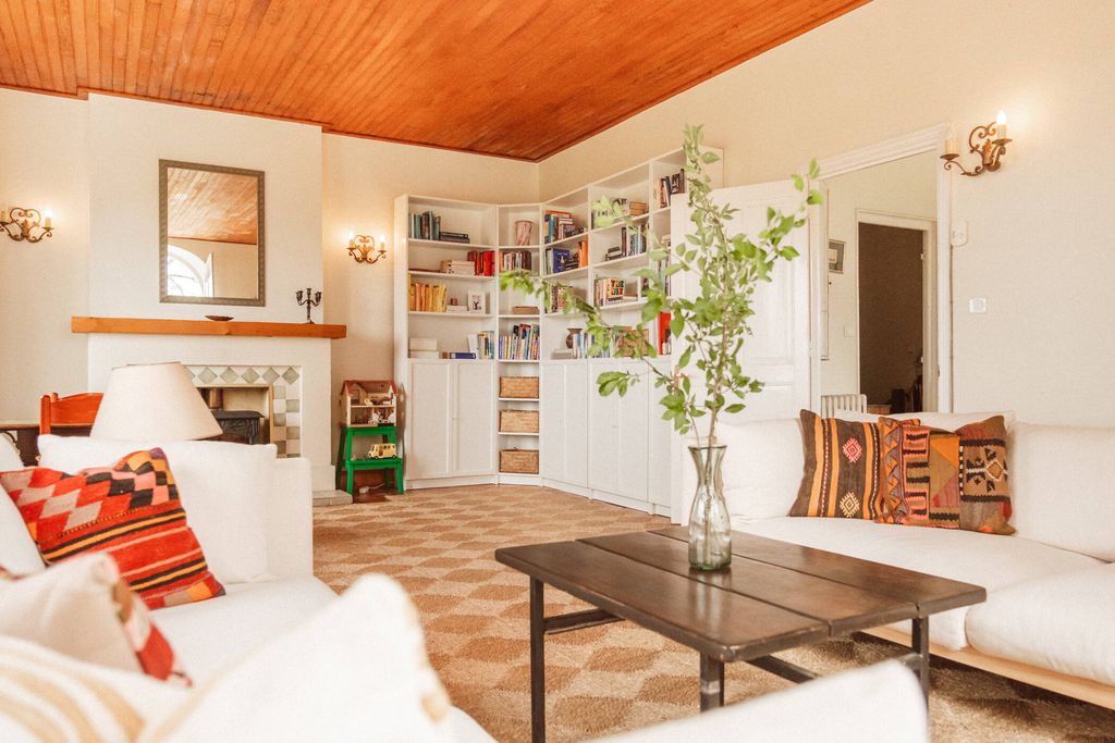 Le Beau Pierre 5 - Gallery
