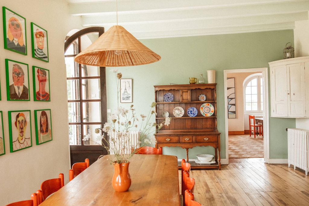 Le Beau Pierre 7 - Gallery