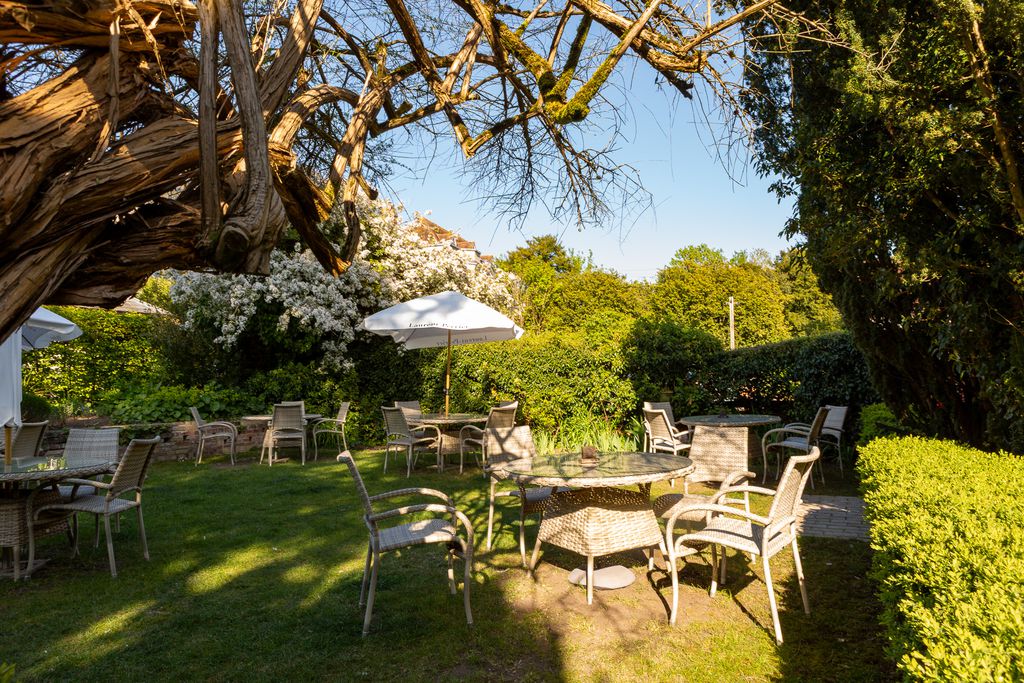 The Swan at Lavenham 2 - Gallery
