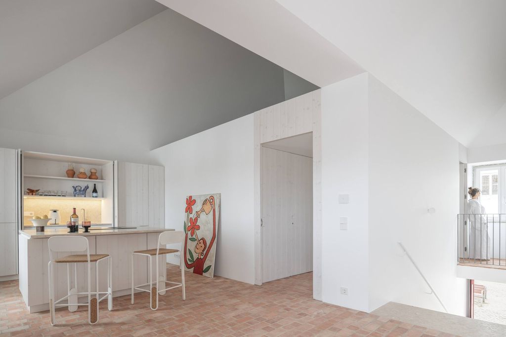 Danna Tavira Portuguese Design Houses gallery 15 - Gallery