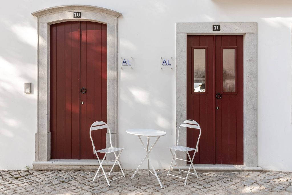 Danna Tavira Portuguese Design Houses gallery 18 - Gallery