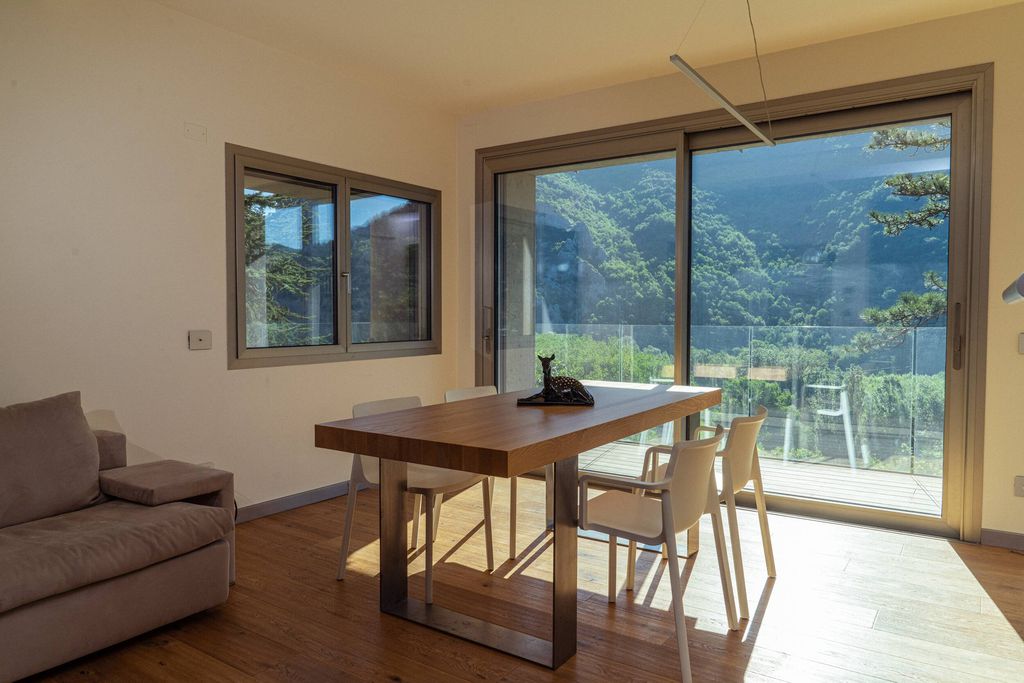 La Forestale 16 - Gallery