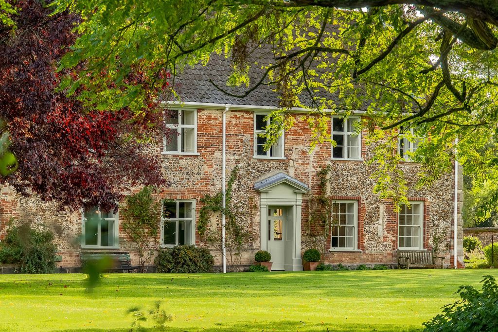 College Farm 1 - Gallery