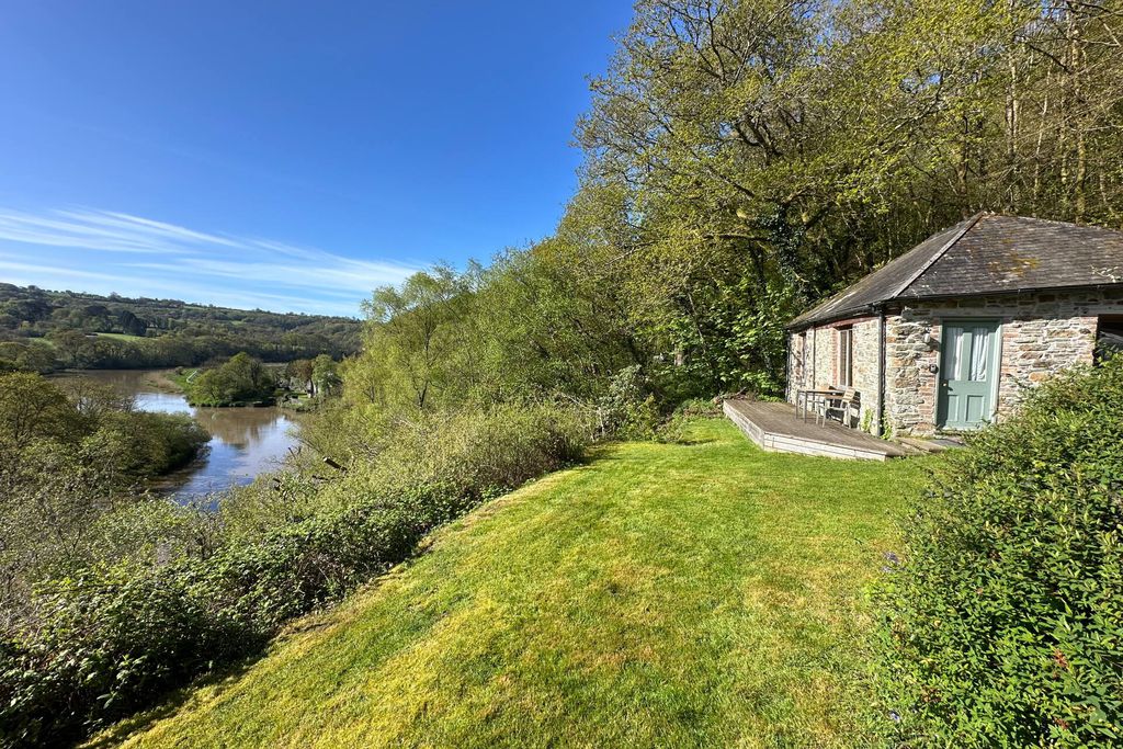 The Count House at Okel Tor Mine 2 - Gallery