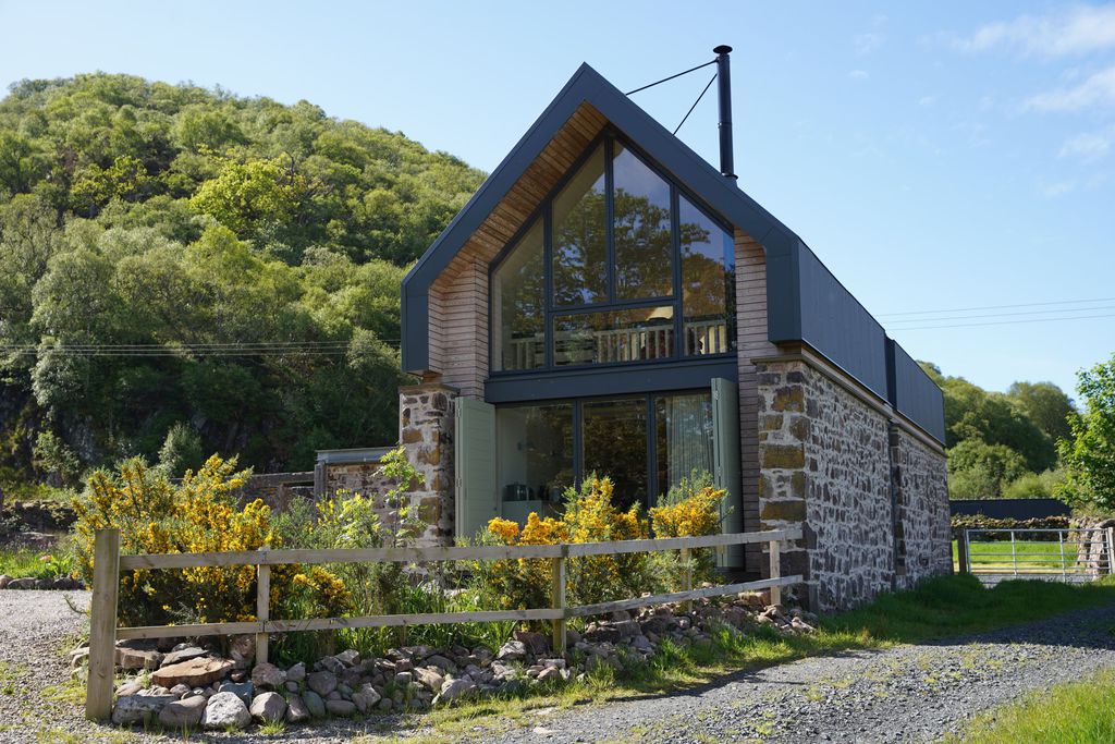 Shieldaig Steading 2 - Gallery