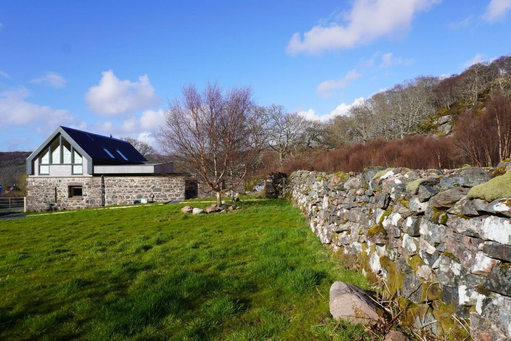 Shieldaig Steading 18 - Gallery