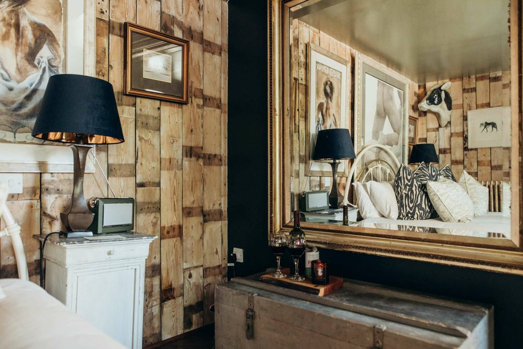 The Roebuck Inn 10 - Gallery